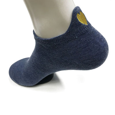 Weaving method Knitted Anti-Slip Women Crew Socks 60% Cotton Breathable Comfortable Daily