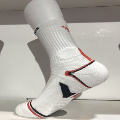 Needle Detection Men's Custom Color Sports Socks with 200 Stitches and Regular Style