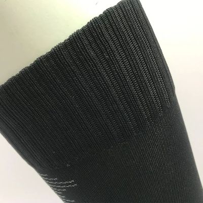 Custom Anti Slip Running Socks for Men and Women in Winter Season 100% Polyester