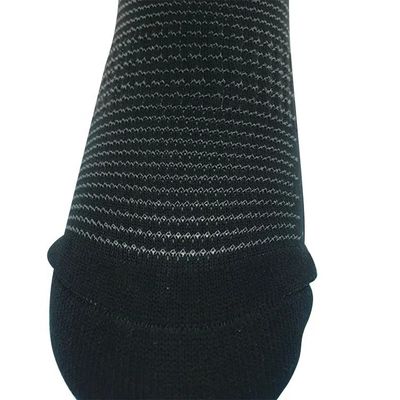 Custom Anti Slip Running Socks for Men and Women in Winter Season 100% Polyester