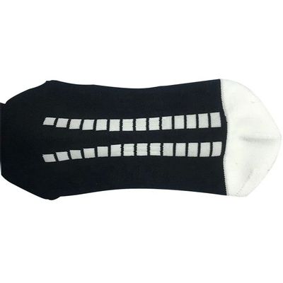 Custom Anti Slip Running Socks for Men and Women in Winter Season 100% Polyester