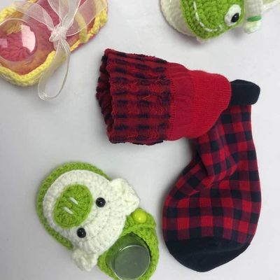 Breathable Slouch Socks for Women Red Plaid Cotton and Custom Casual Breathable