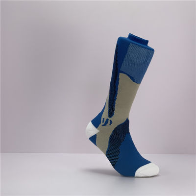 25%Polyamide Grip Football Socks Long Sports Socks for Training and Sports Performance