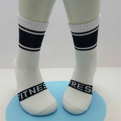 Spring 2024 Trend Geometric Pattern Pure Cotton Men Socks for Running and Sports