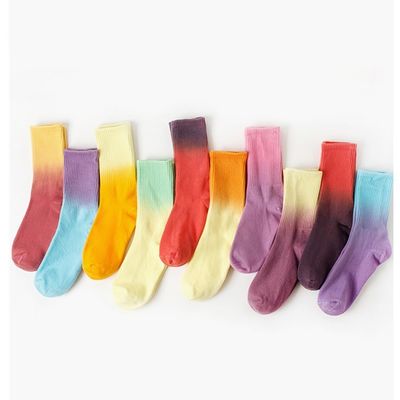 Strong Elastic Tie Dye Socks for Men and Women 22% Polyester Fabric No Printing Methods