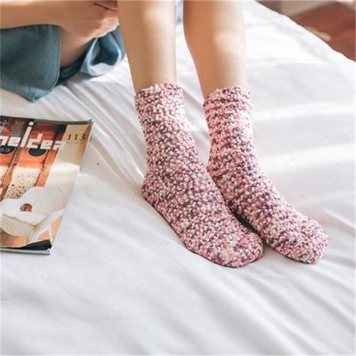 Christmas Sock Soft Breathable Fashion Winter Coral Fleece with Multi Color Dot Pom Pom