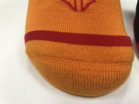 Solid Grip Custom Athletic Socks for Anti-slip LZ-21-antilsip 01
