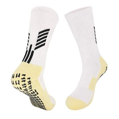 Nylon / Cotton Fabric Sport Man Socks with Quick-drying and Breathable Design
