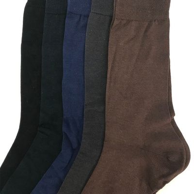 15% Polyamide Solid Pattern Men's Crew Socks for Business and Casual Wear Custom Design