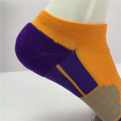 OEM Custom Combed Cotton Walking Sport Ankle Short Cut Knitted Socks For Men 39-41