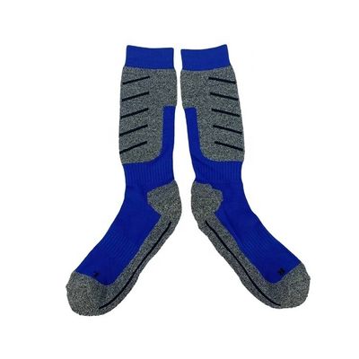 Customized Men's Soccer Compression Socks with 32% Polyamide Fabric and Breathability