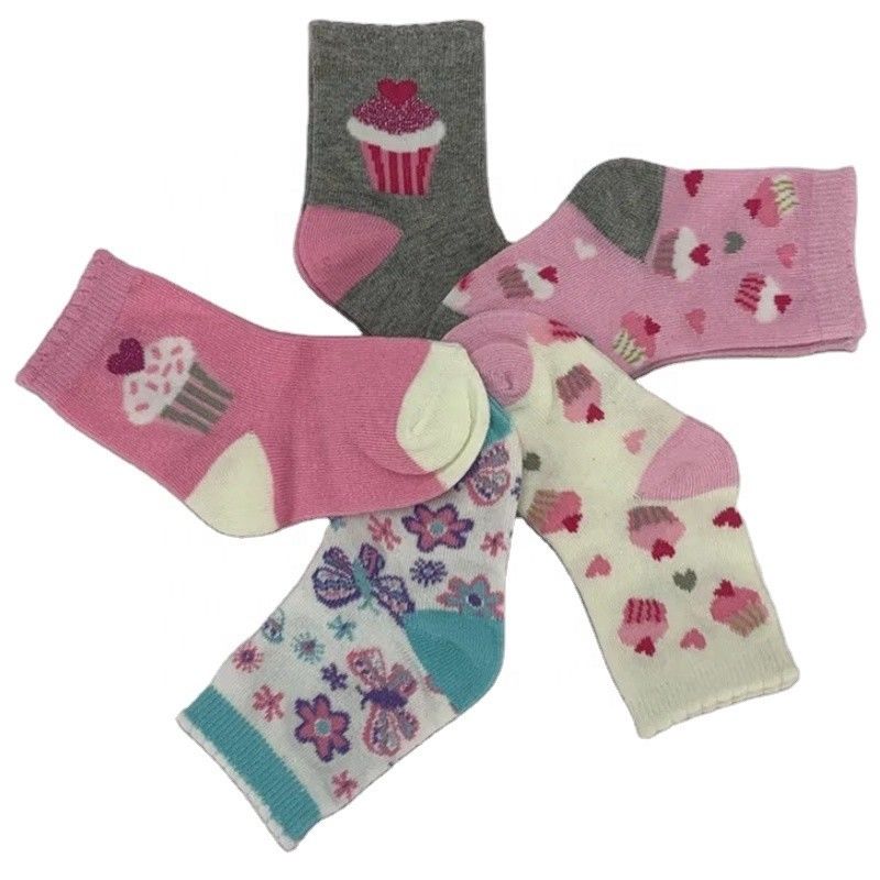 Top Selling Spring Newborn Infant Christmas Socks with Cute Cake Print and Warm Fabric