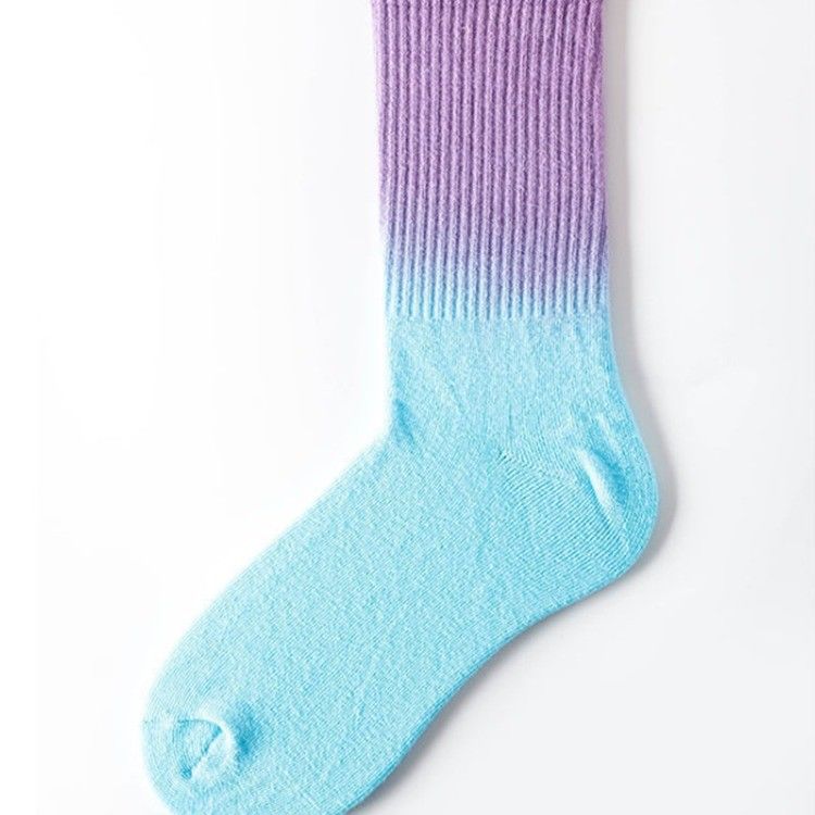 Colorful Grip Tie Dye Socks for Skate Made of 3% Elastane Fabric