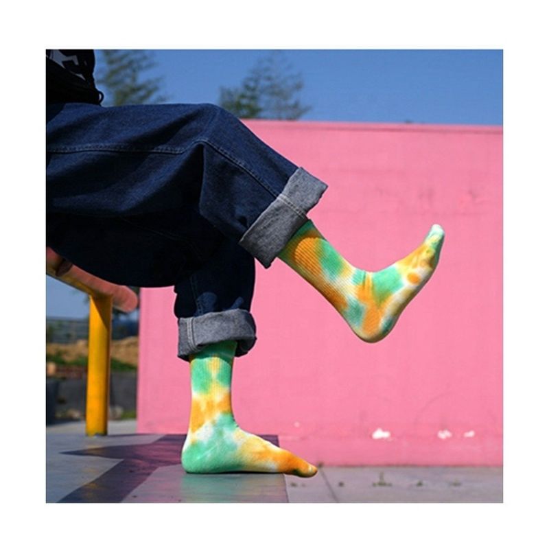 Sporty High Ankle Tie Dye Logo Compression Cotton Socks for Hip Hop Street Skate 2024