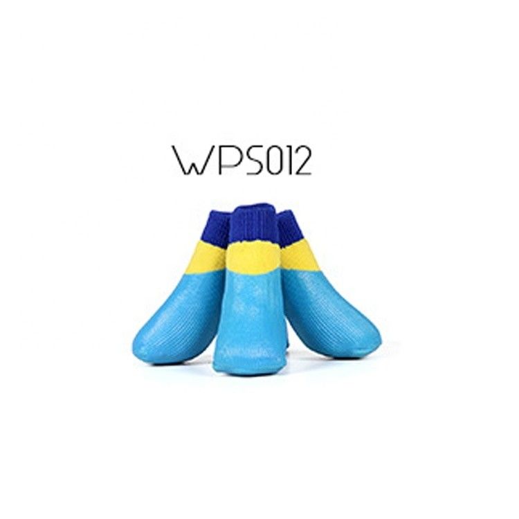 Thick Waterproof Socks for Dogs Keep Your Pet's Paws Dry During Outdoor Play