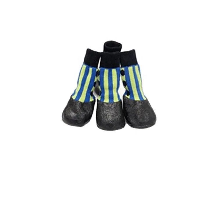 Christmas Pet Socks Add Some Festive Fun to Your Pet's Paws with These Socks