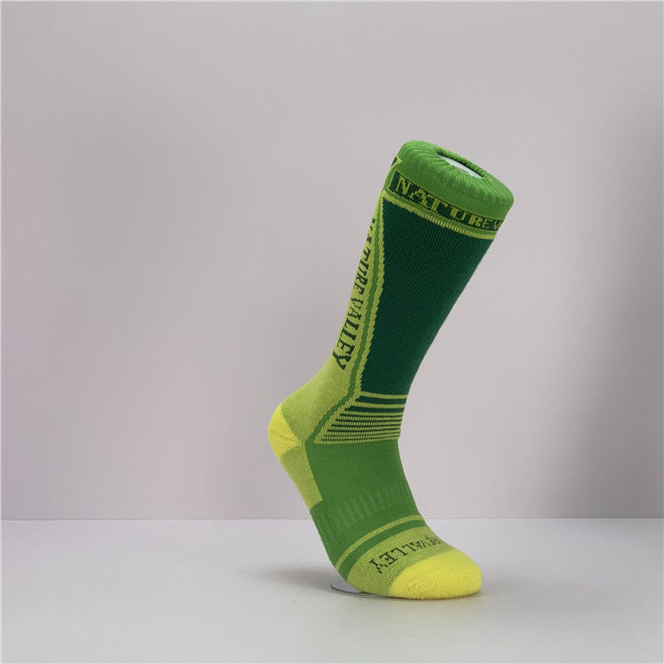 Anti Slip Breathable Sweat Wicking Letter Pattern Long Sports Socks for 39-41 Size
